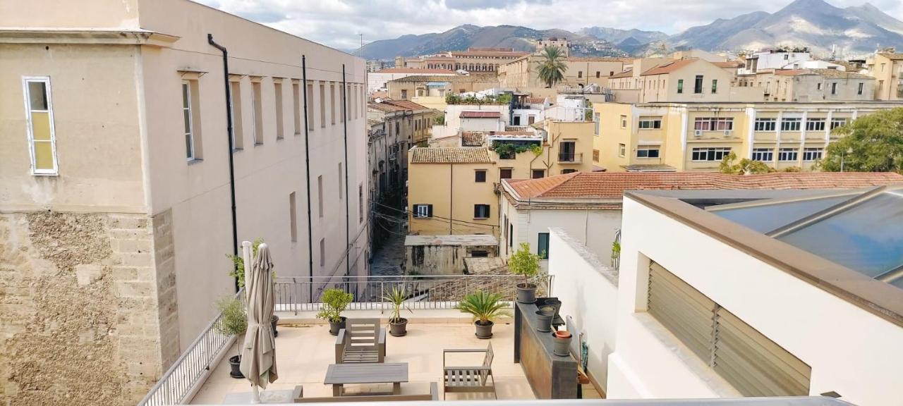 פלרמו Sopra Moltivolti Guesthouse מראה חיצוני תמונה